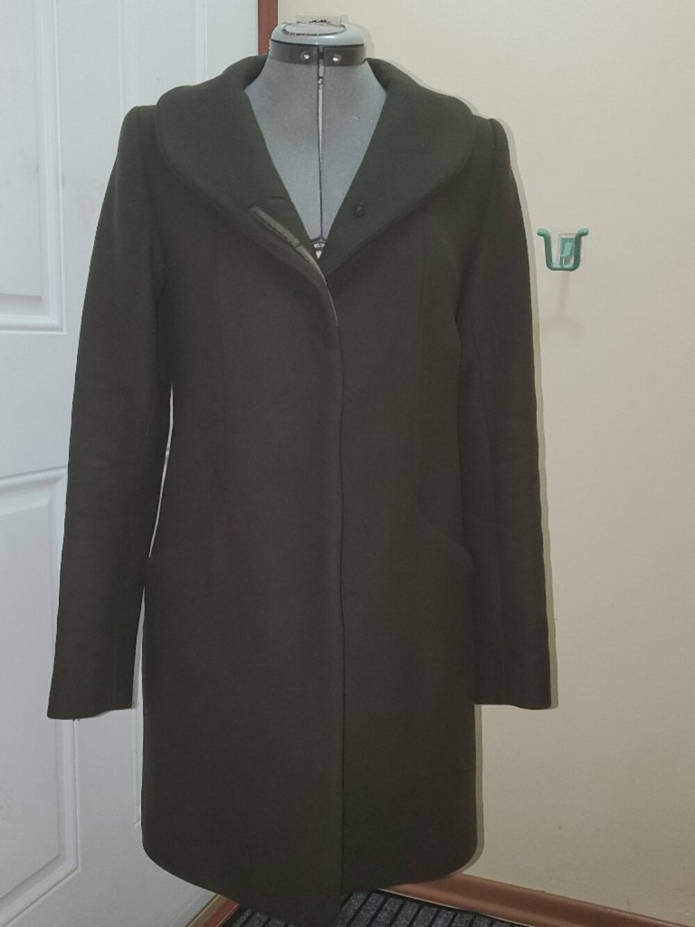 Wilfred Cocoon Coat in Dark Olive Green
